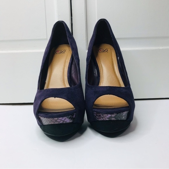 HEART IN D Purple Open Toe Suede High Heels Size 9❗️PRICE IS FIRM❗️ - Picture 3 of 9